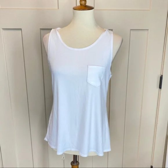 Pocketed Solid White Scoop Neck Tank Top Blouse XL - Picture 4 of 7